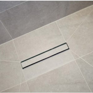 Wickes Linear Tileable Trap Cover - 300mm