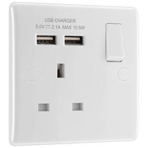 BG Slimline 13A Single 1 Gang White Switched Power Socket with 2 x USB 2.1A