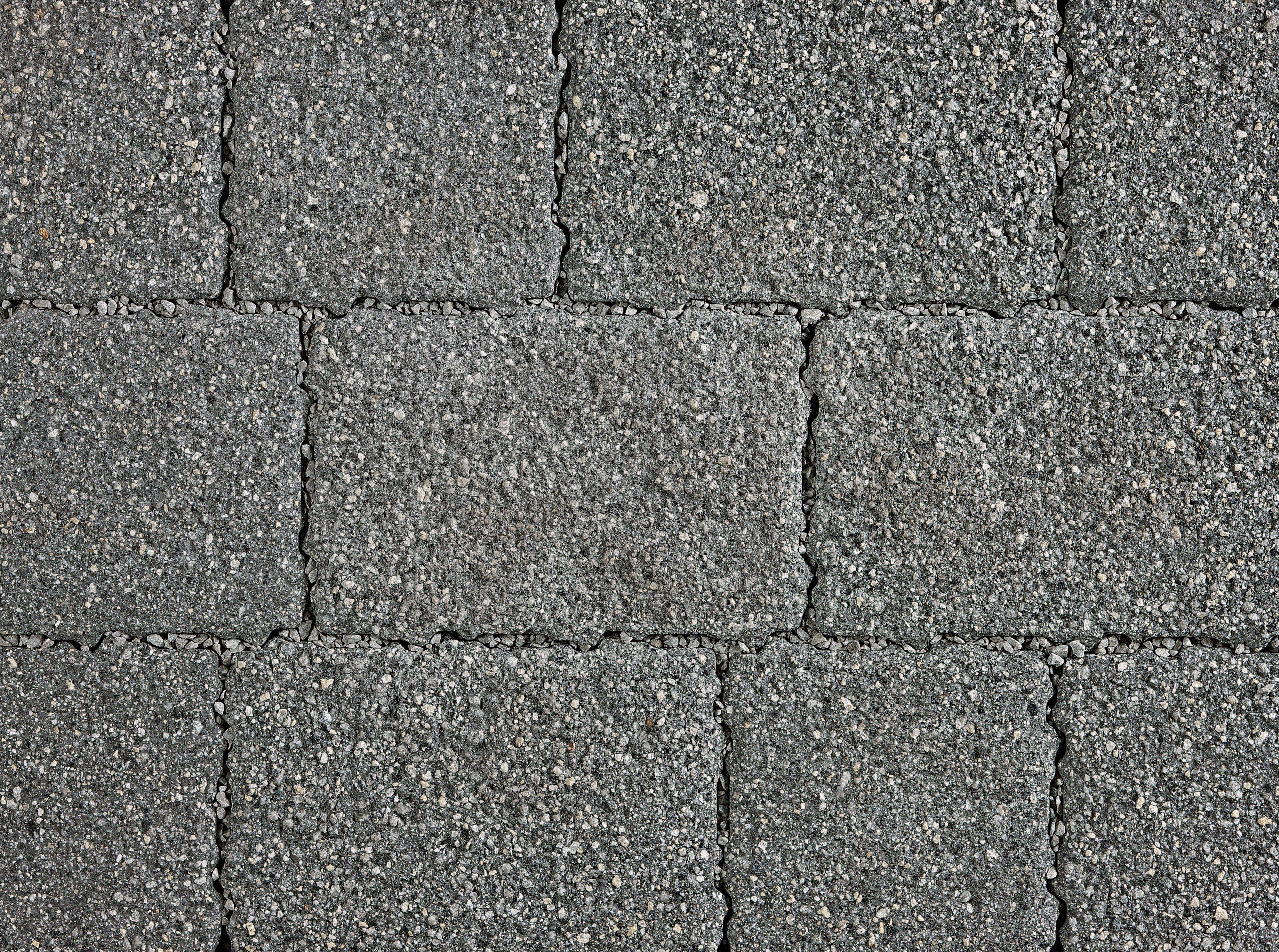 Marshalls Argent Priora Mixed Size Graphite Driveway Textured Block Paving - Sample