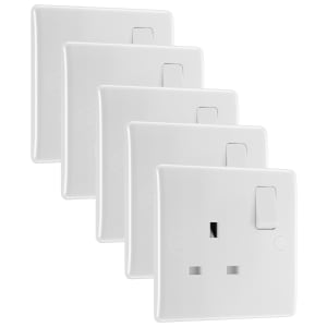 BG 13A Single Gang Curve White Single Switched Socket - Pack of 5