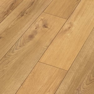 Navelli Light Oak 12mm Laminate Flooring - 1.48m2