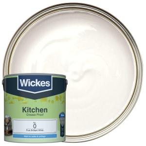 Wickes Kitchen Matt Emulsion Paint - Pure Brilliant White No.0 - 2.5L