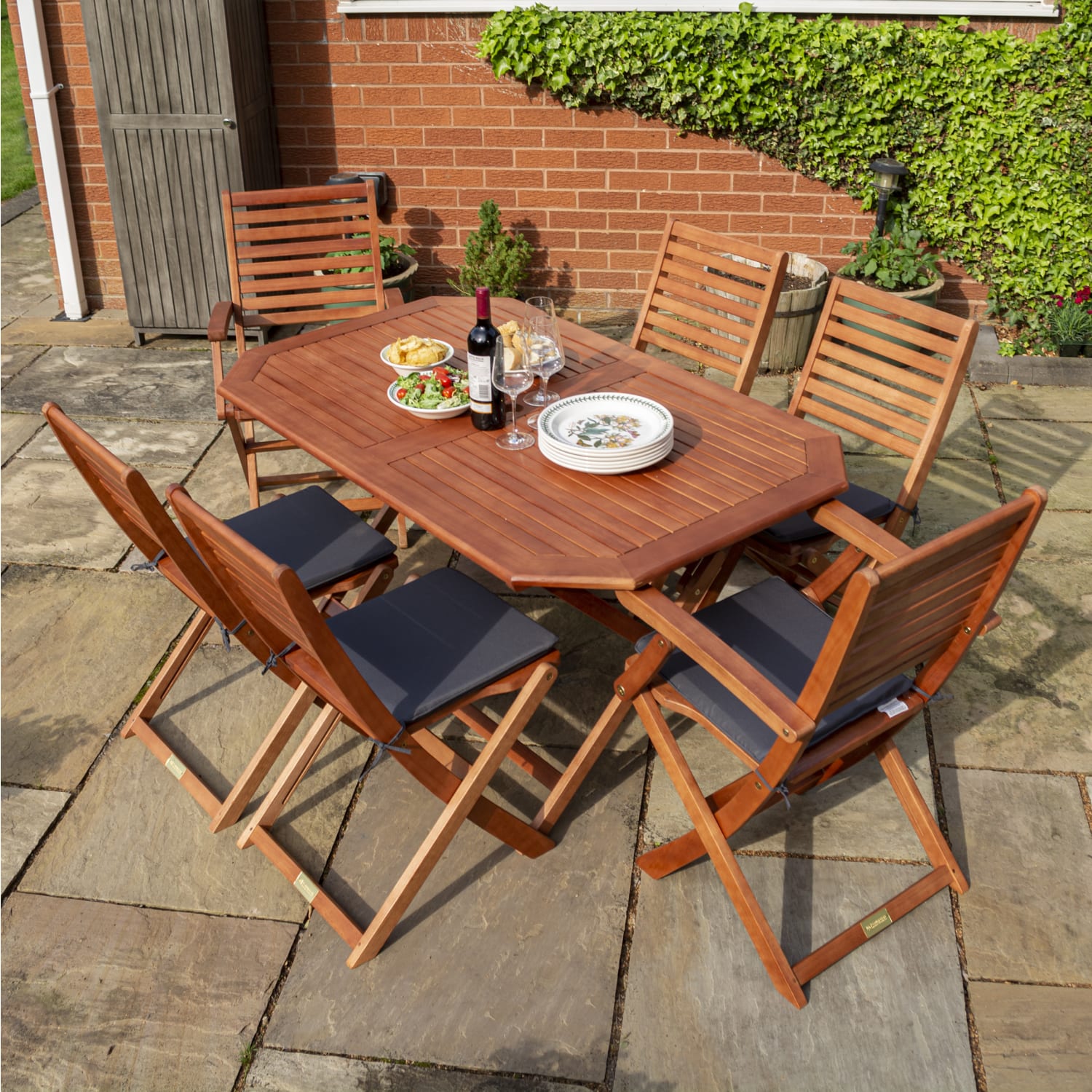 Rowlinson Plumley Six Seater Dining Set Wickes
