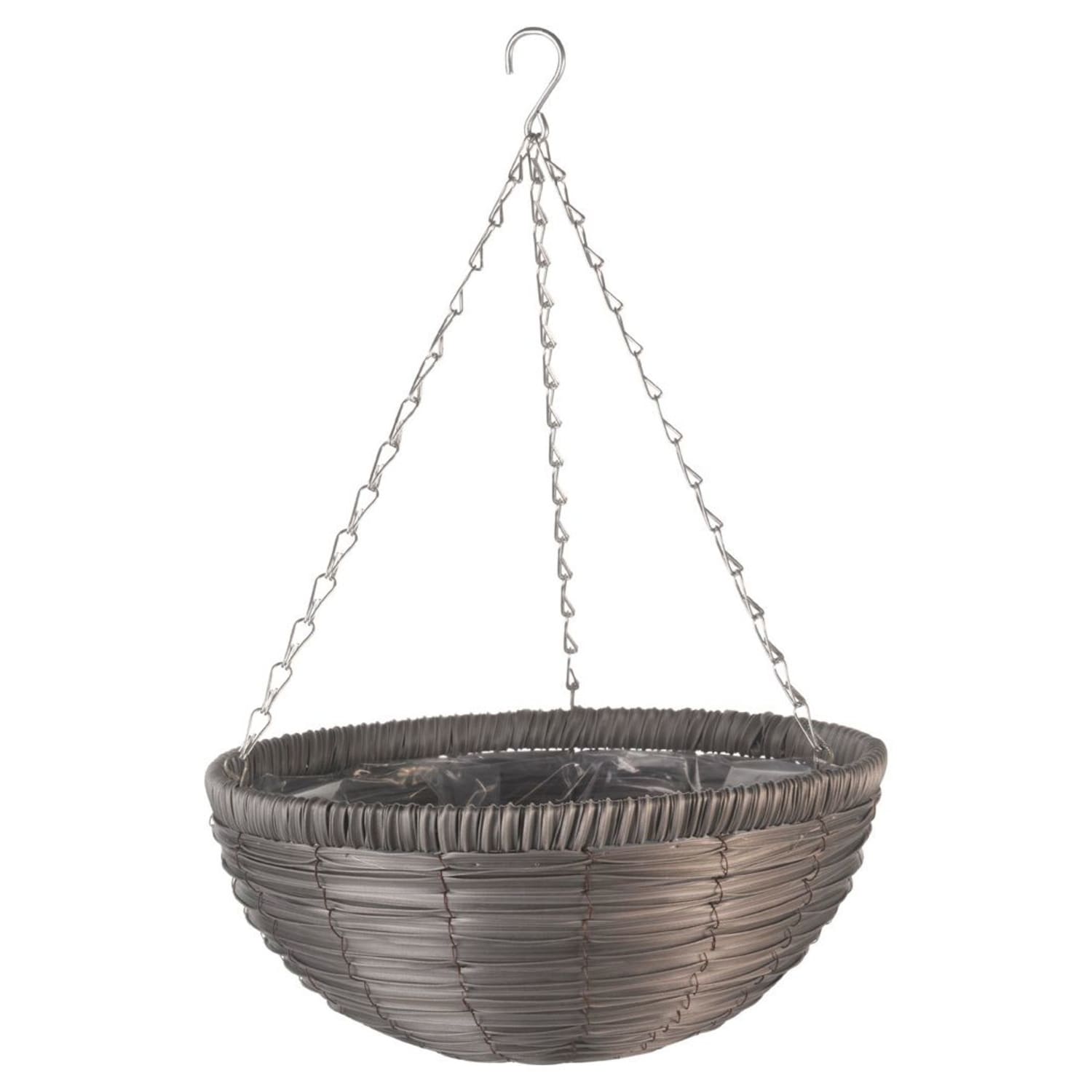 Wicker hanging outlet baskets