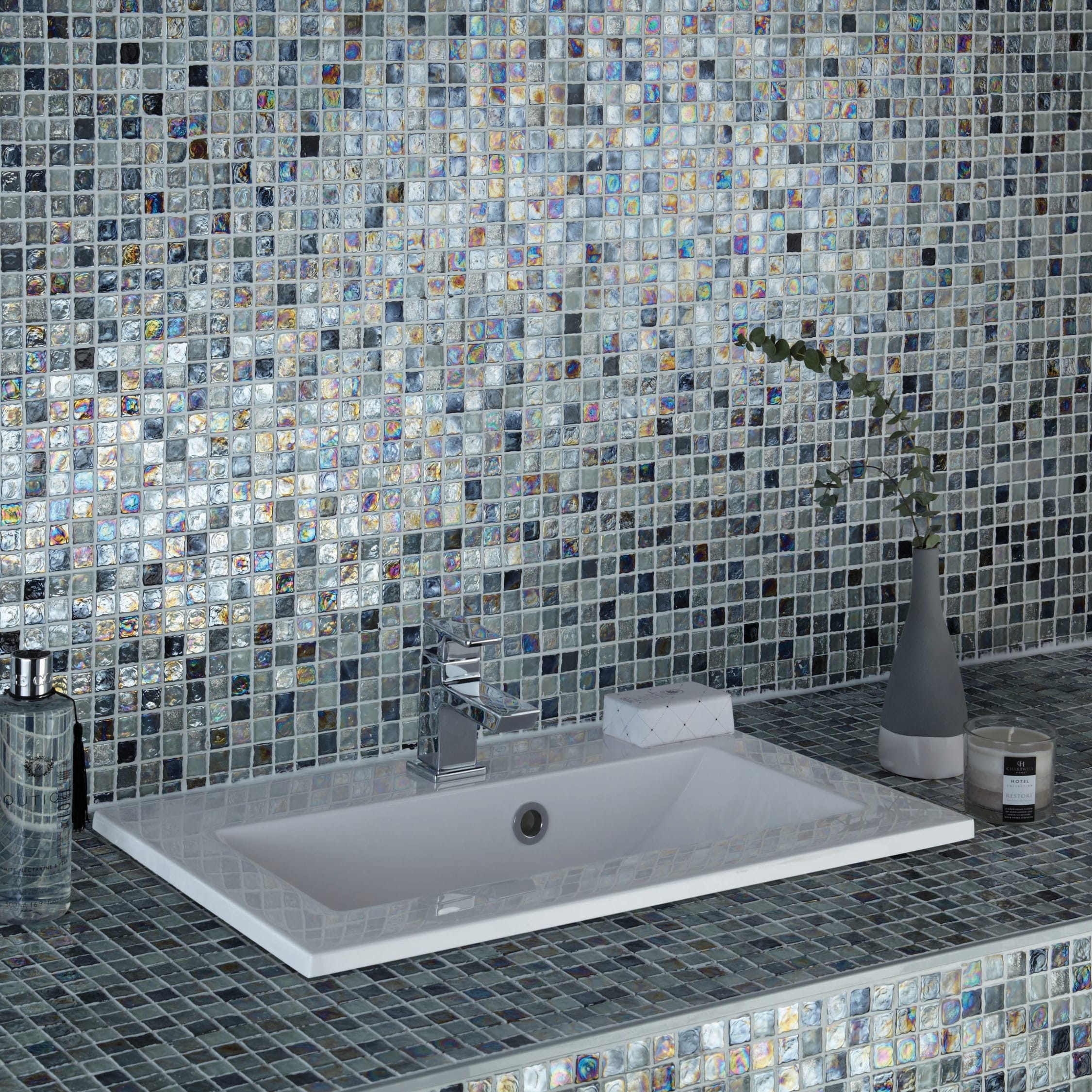 Wickes Shimmer Hammered Grey Glass Mosaic Tile - 300 x 300mm