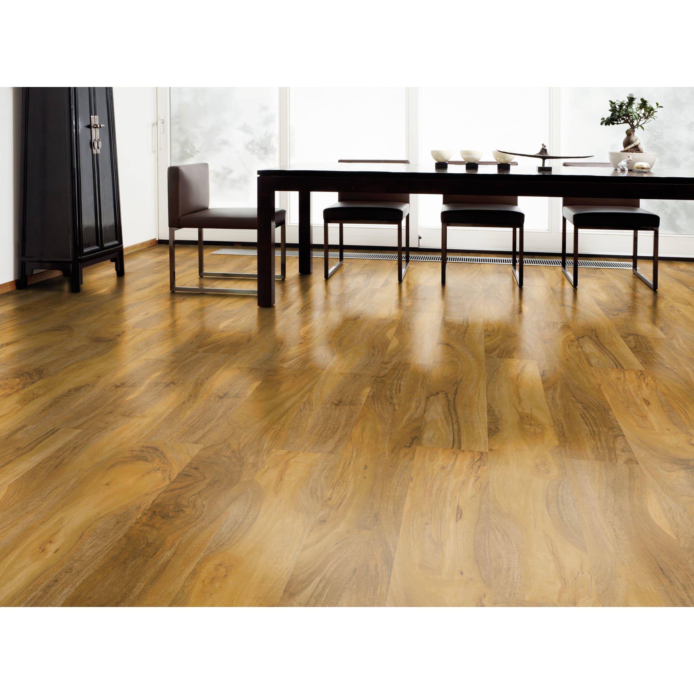 high gloss laminate flooring reviews