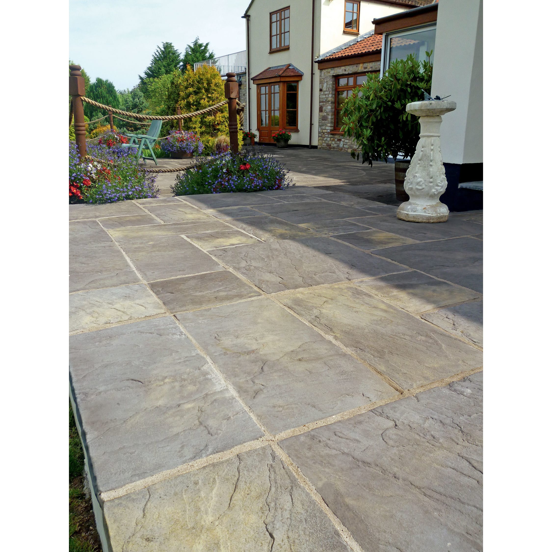 Marshalls Heritage Riven Old Yorkstone Paving Slab 450 X 600 X 38 Mm 5 94m2 Pack Wickes Co Uk