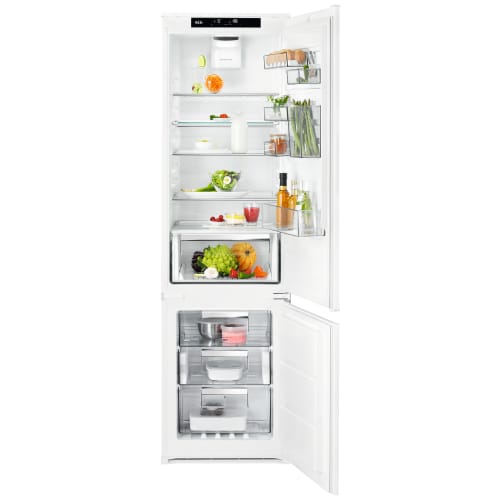 Wickes integrated hot sale fridge