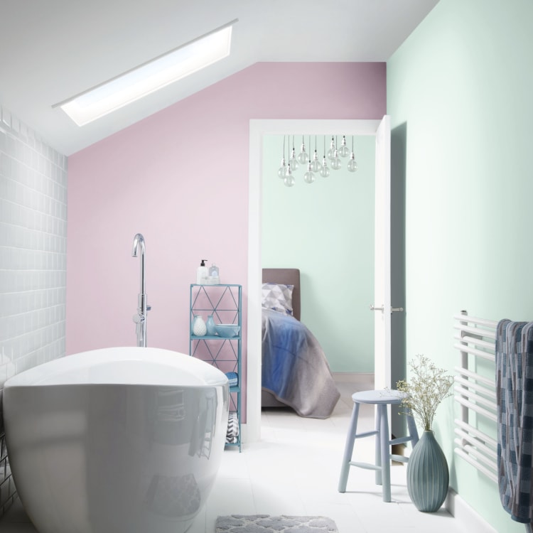 What Colours Go With Duck Egg Blue Bathroom