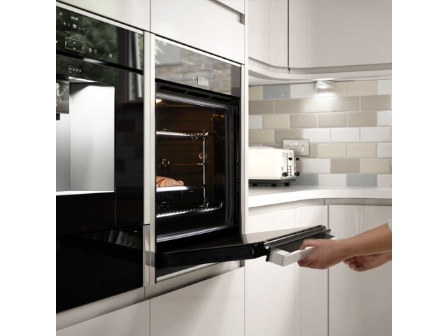 https://media.wickes.co.uk/is/image/wickes/148-Sofia-Cashmere-Oven-Cameo-Existing?wid=640&hei=480&fit=crop