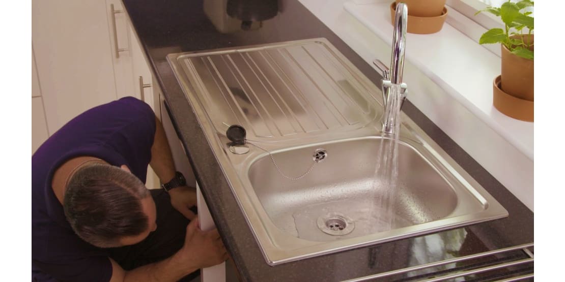 Kitchen sink leaking around edges