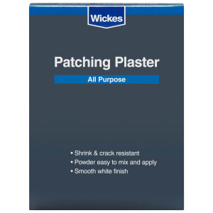 Wickes Quick Setting Patching Plaster - White 1.7kg