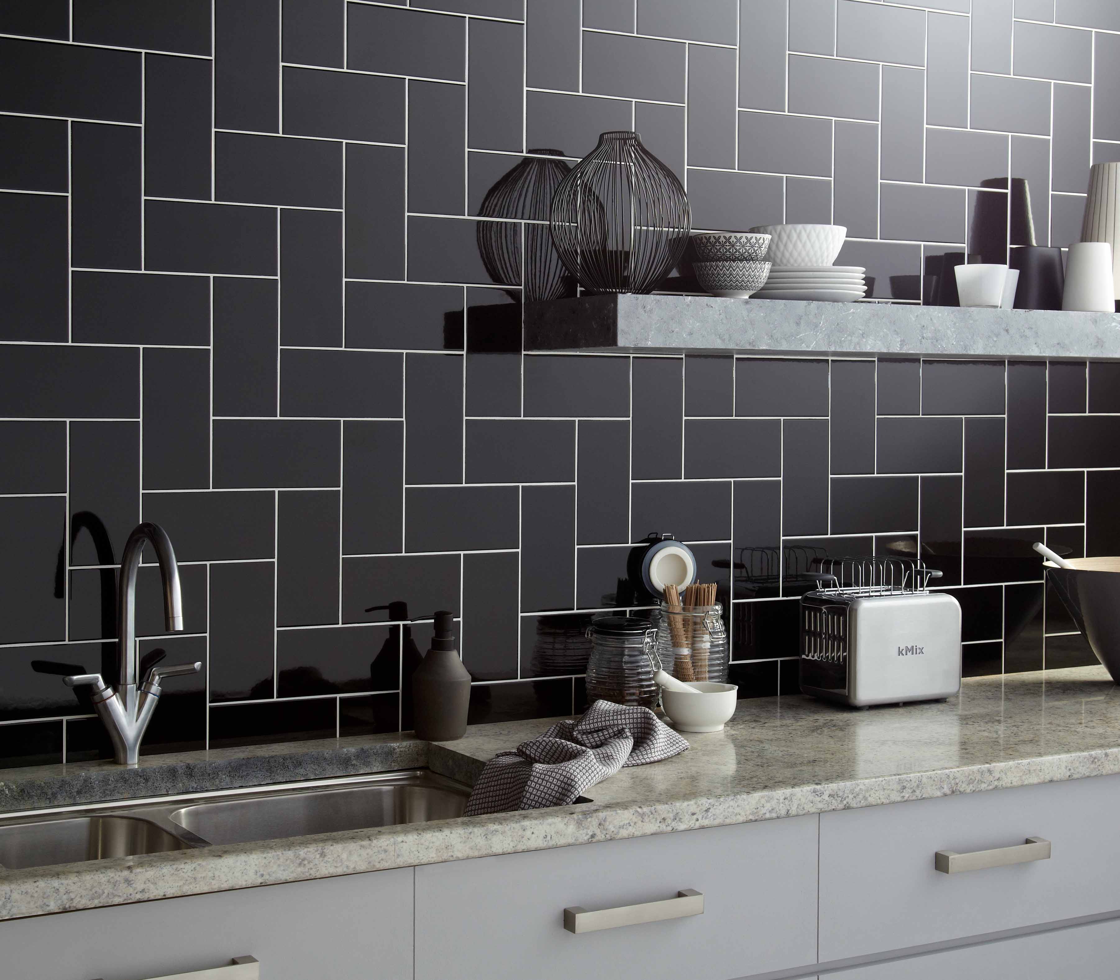 Image of Wickes Cosmopolitan Flat Metro Black Ceramic Wall Tile - 200 x 100mm