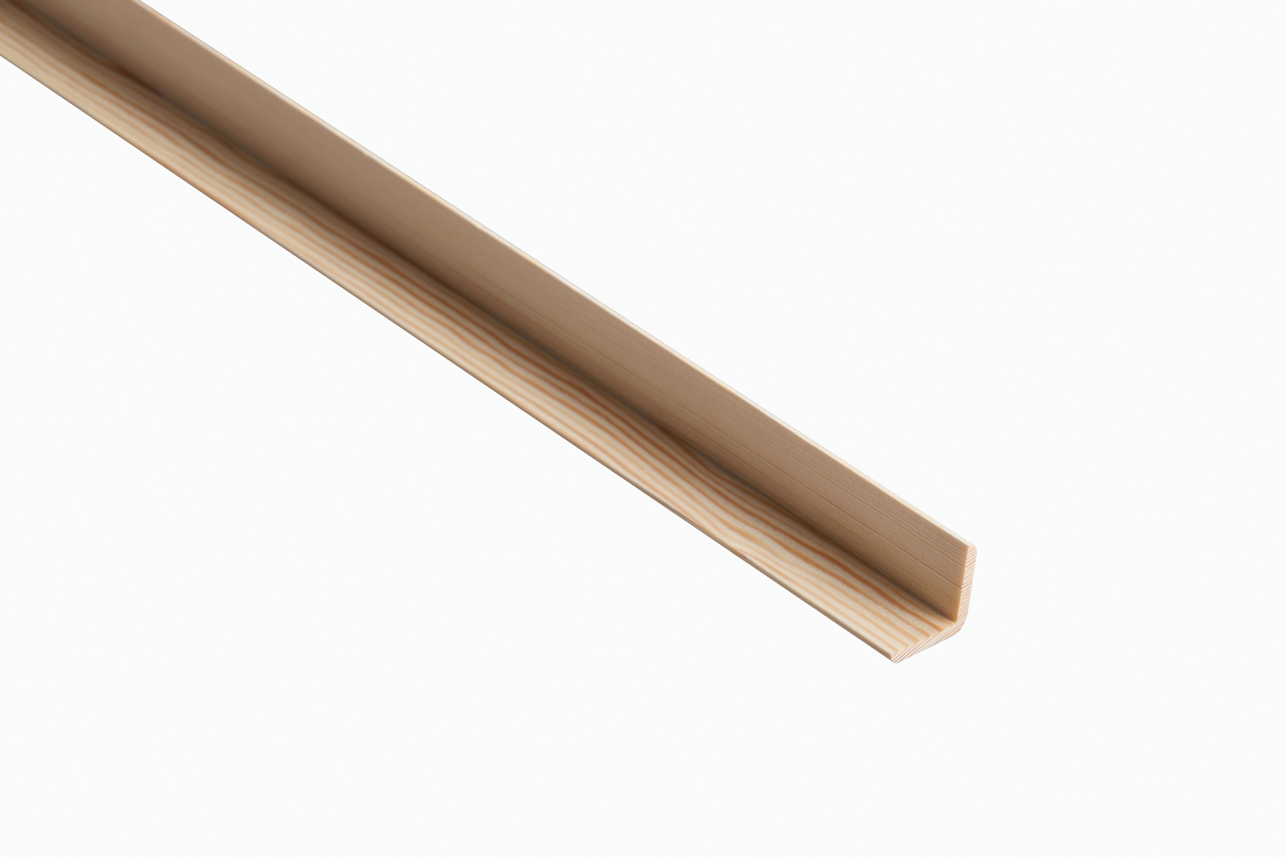 Image of Wickes Pine Angle Moulding - 34 x 34 x 2400mm