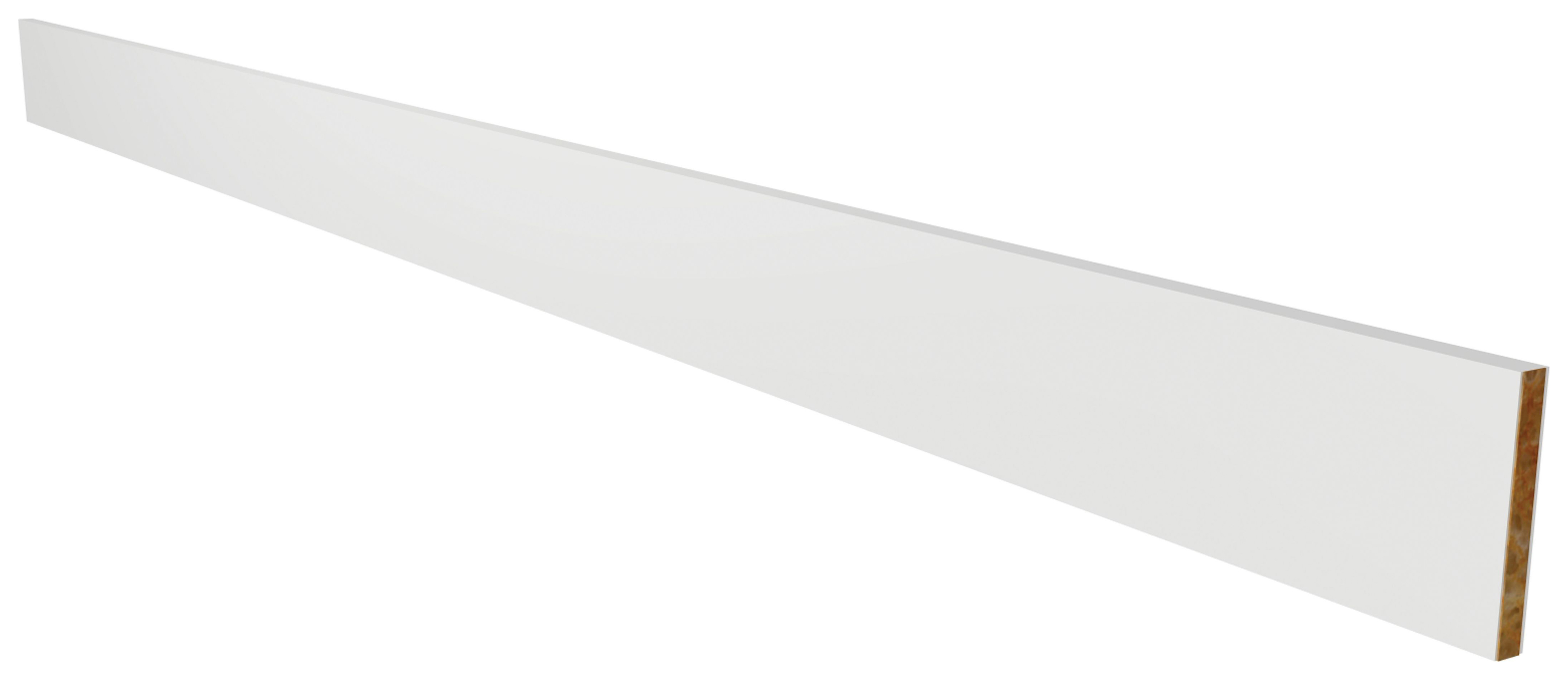 Wickes Dakota White Continuous Plinth - 2.6m