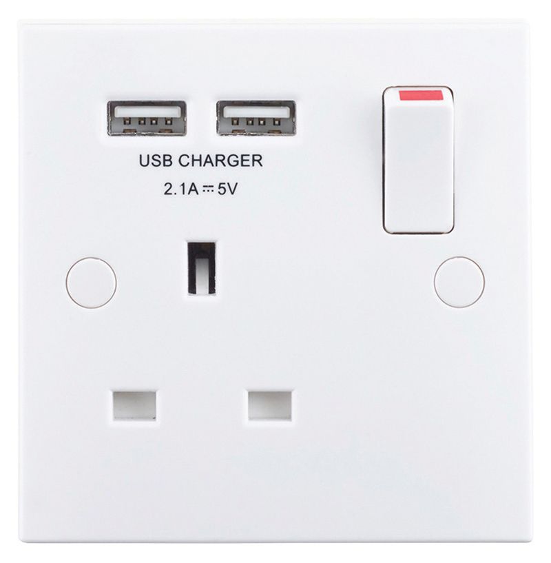 Image of Wickes 13 Amp Single Switched Socket with 2 x USB Ports - White