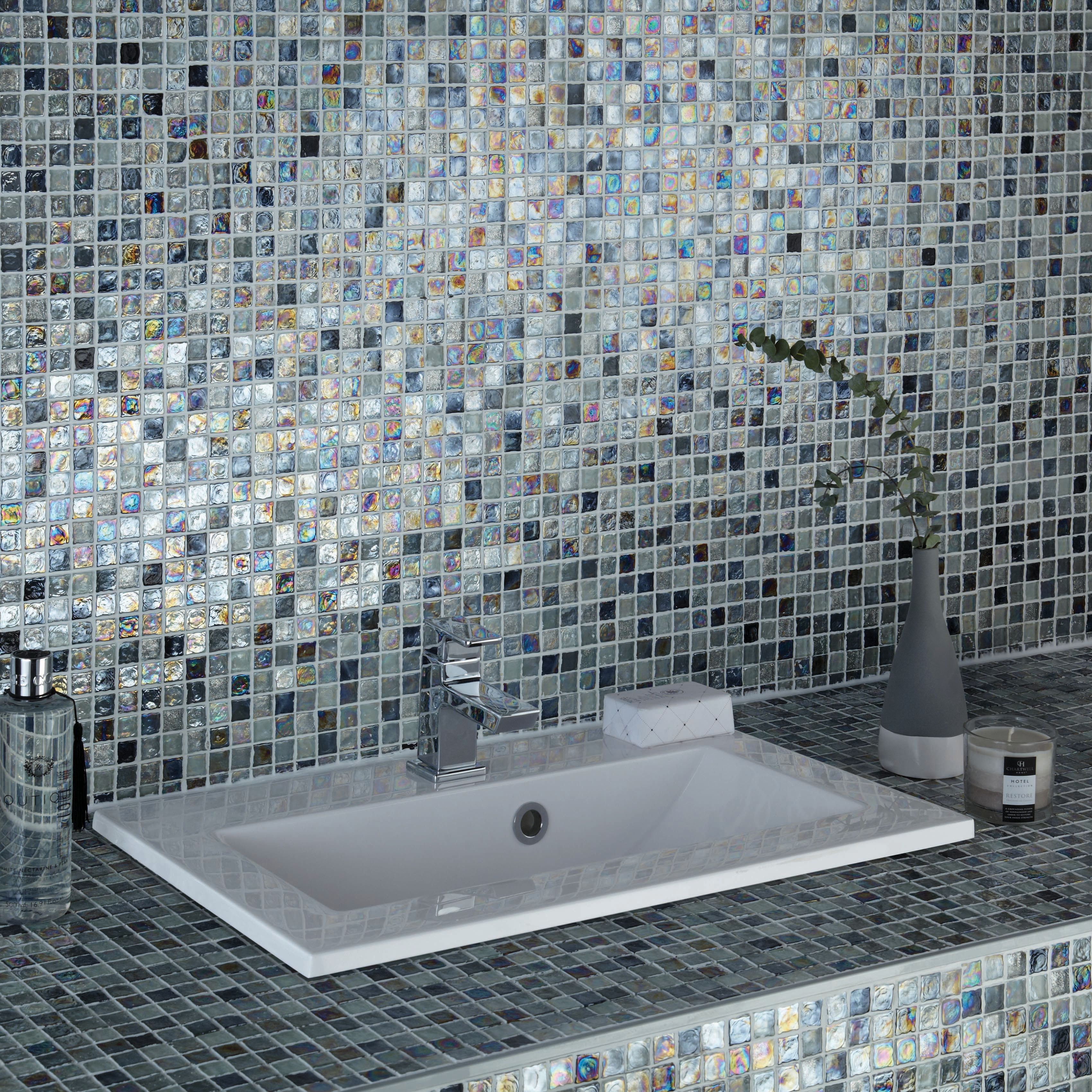 Wickes Shimmer Hammered Grey Glass Mosaic Tile Sheet - 300 x 300mm