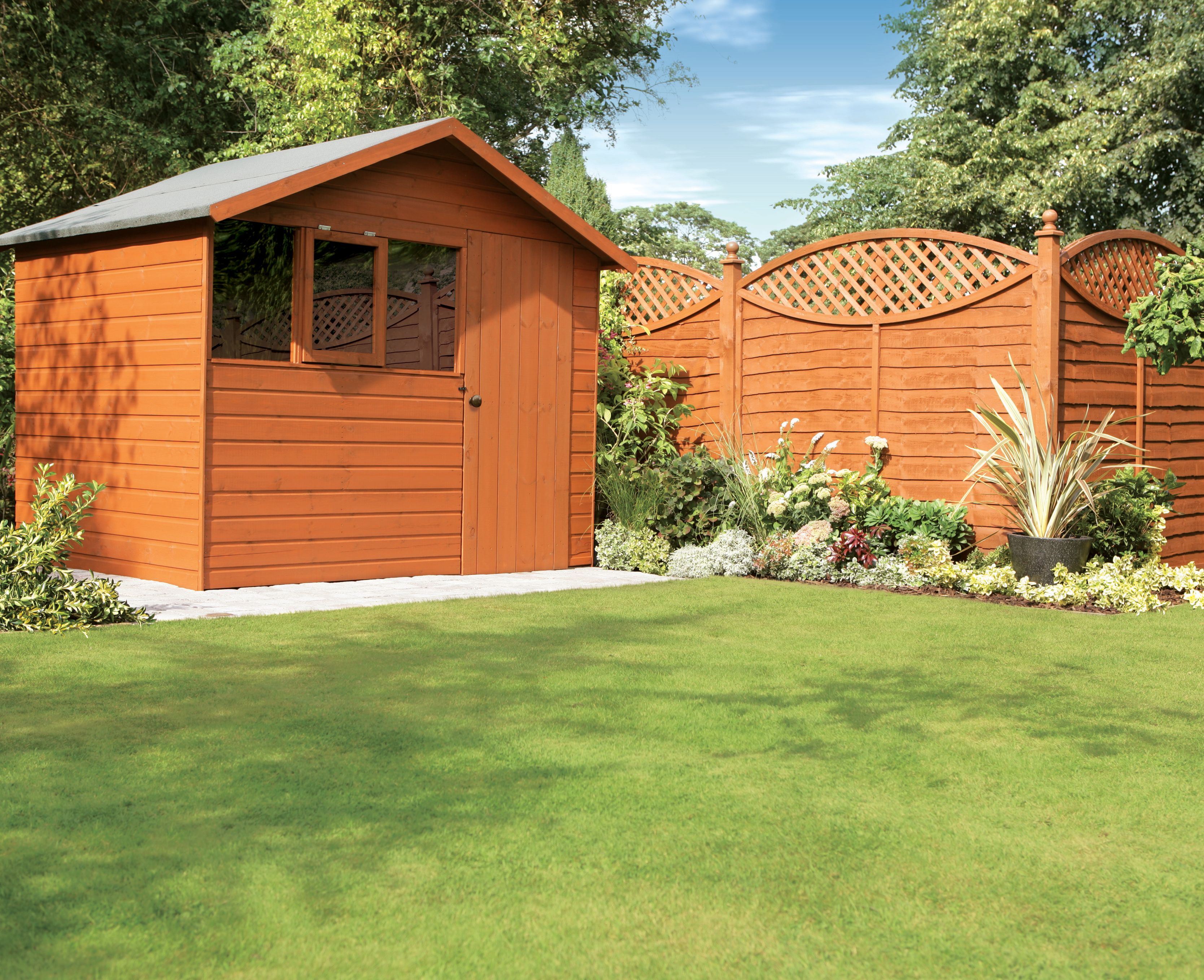 Image of Ronseal One Coat Fence Life Matt Shed & Fence Treatment - Medium Oak 5L