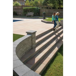 Marshalls Fairstone Sawn Versuro Smooth Golden Sand Centre Stone Paving Slab Mixed Size - 5.88 m2 pack