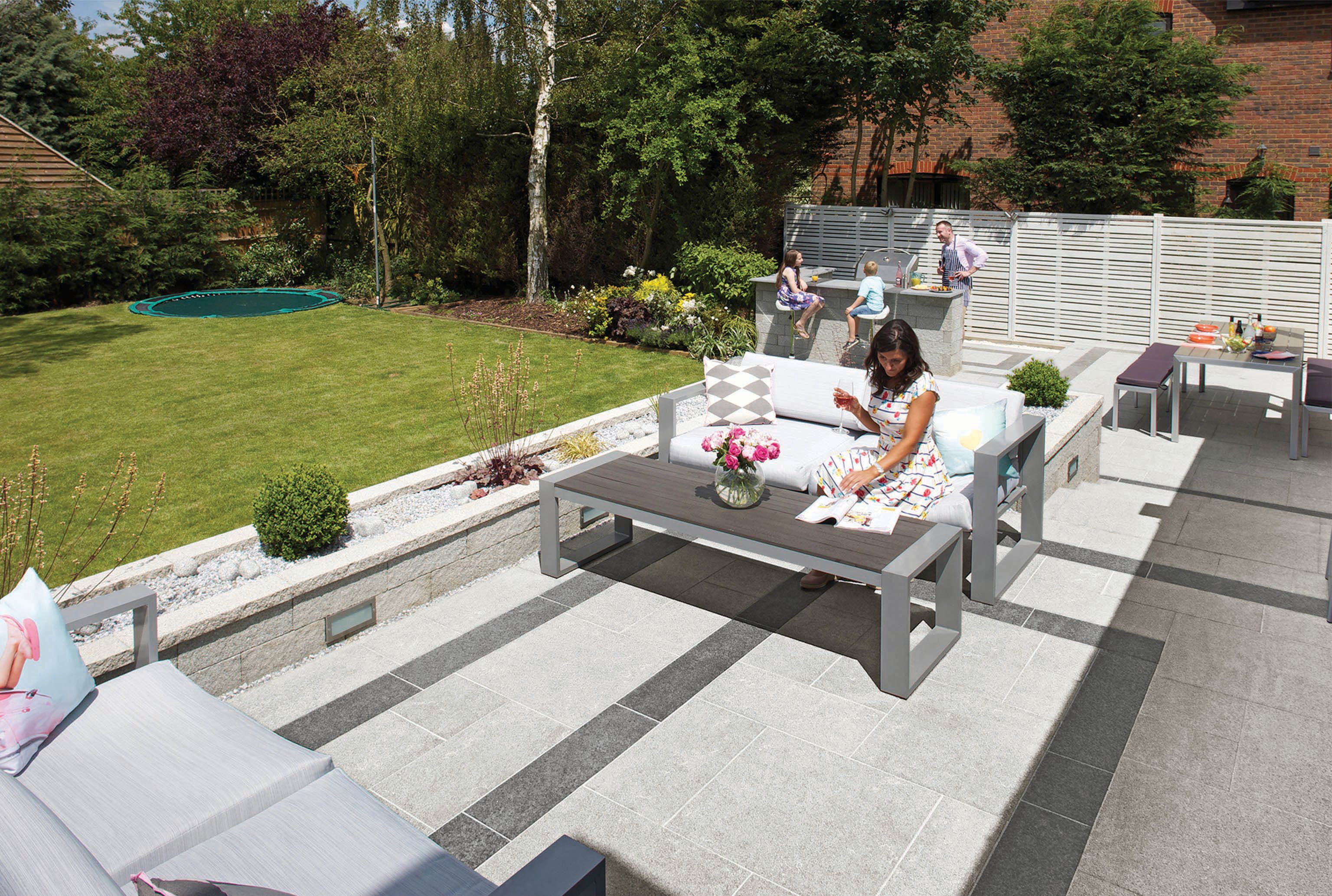 Marshalls Granite Eclipse Textured Light Paving Slab 800 x 200 x 25 mm - 4.8m2 pack