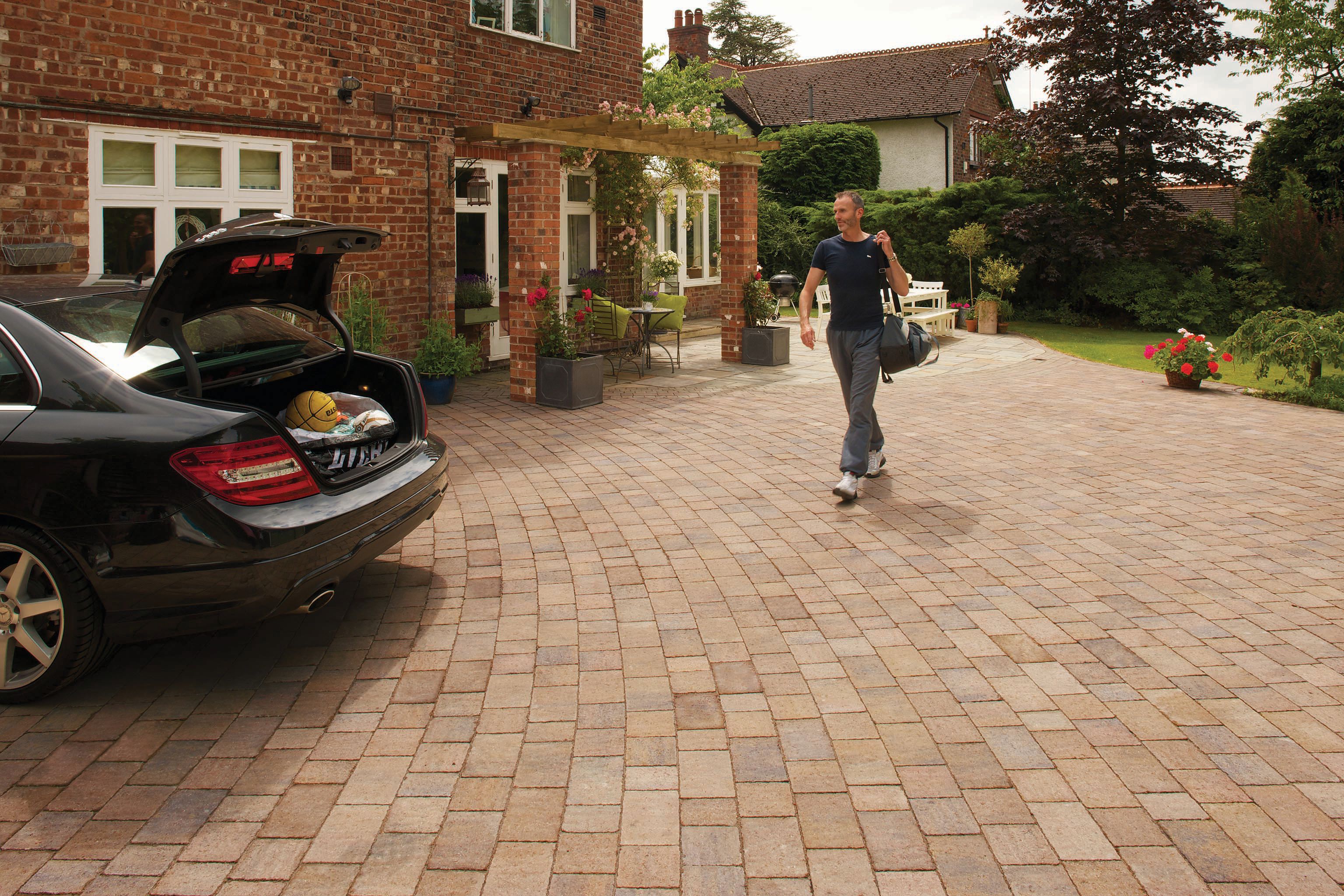 Marshalls Drivesett Tegula Autumn Textured Driveway Block Paving - 120 x 160 x 50mm - Pack of 606