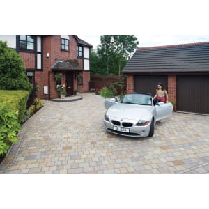 Marshalls Fairstone Natural Textured Driveway Block Paving Mixed Size - Autumn Bronze 7.8 m2