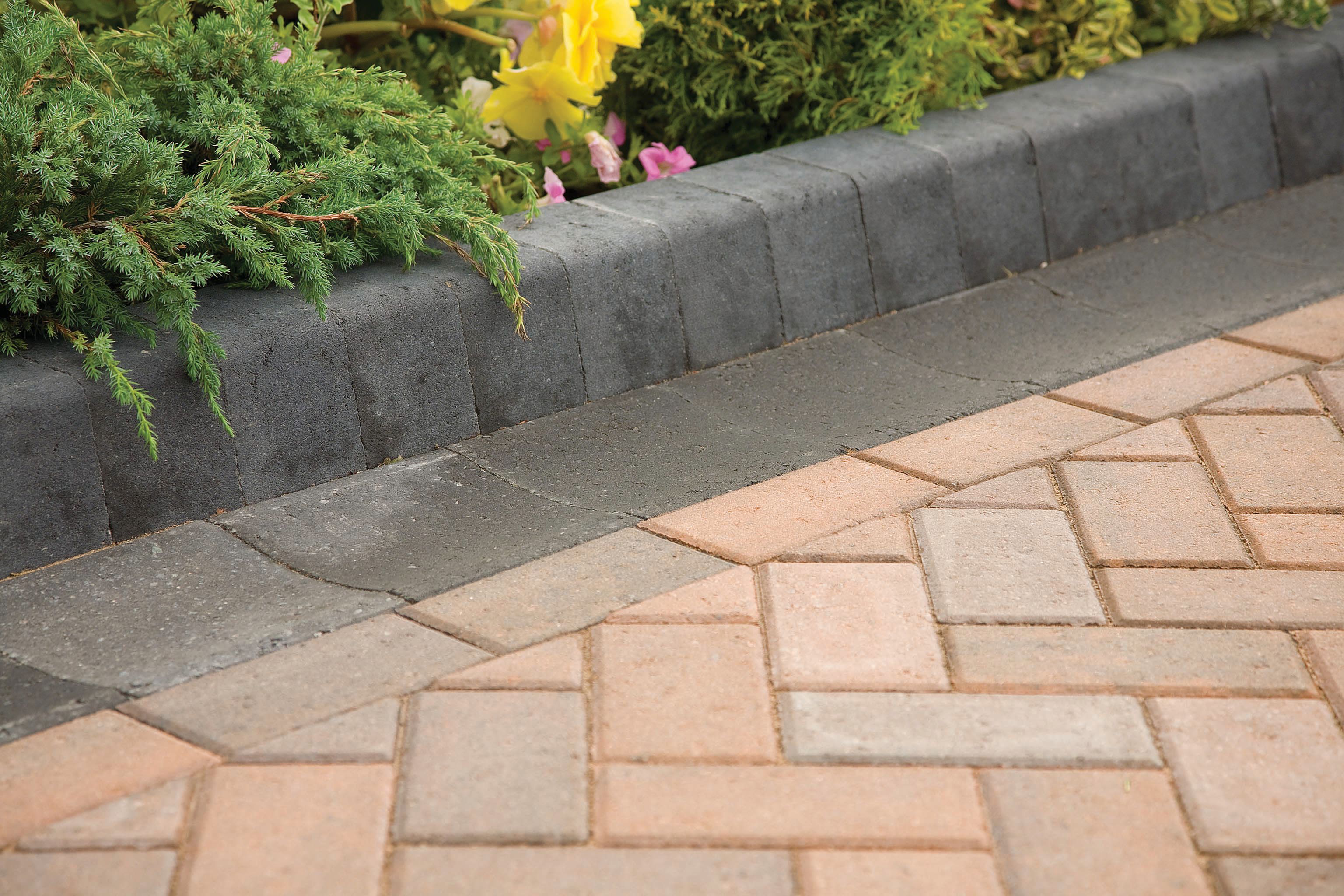 Marshalls Keykerb Charcoal Half Battered Radial - 100 x 127 x 200mm