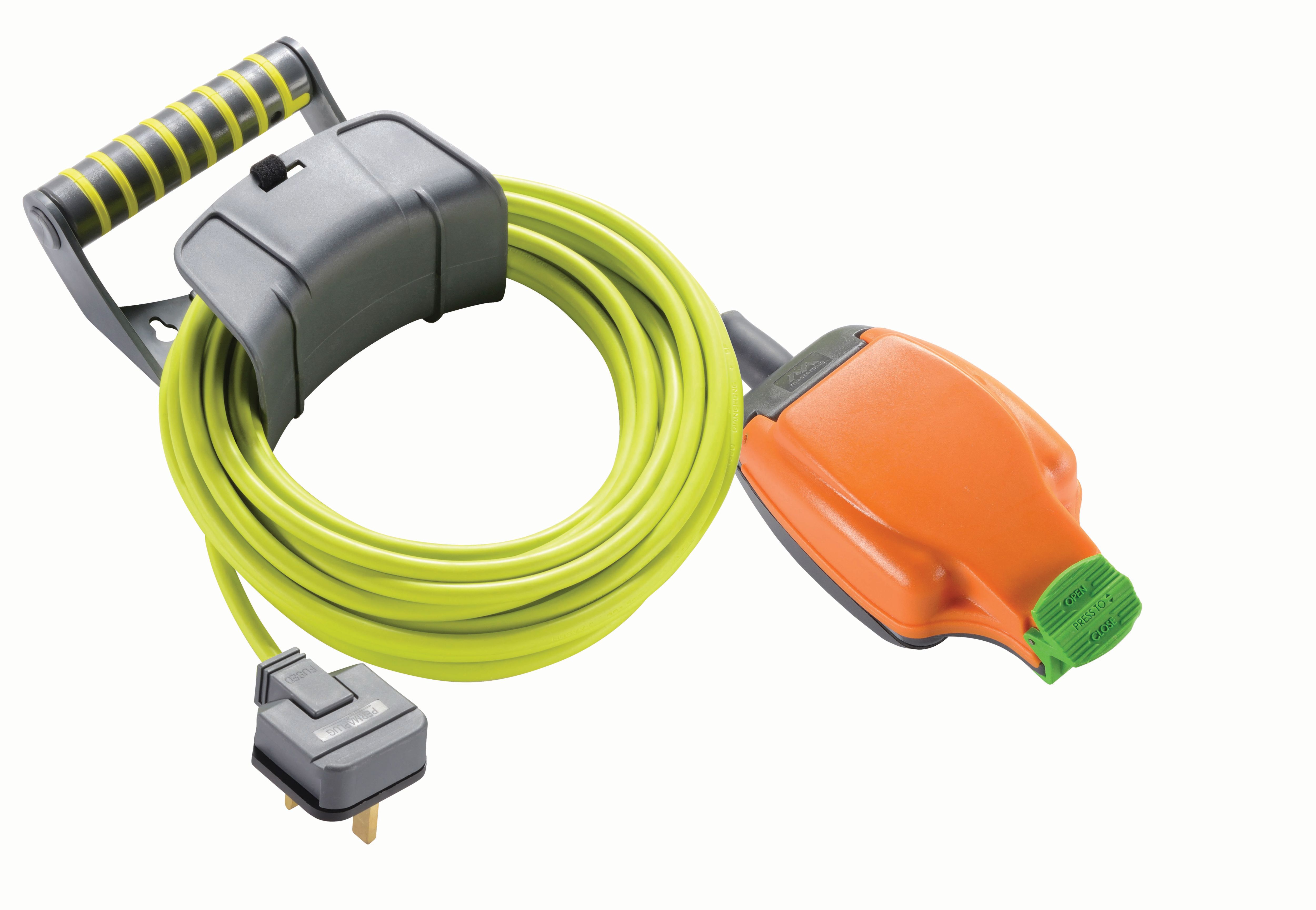 Image of Masterplug Pro-XT Weatherproof Trailing Socket High Visibility Cable - 10m 13A