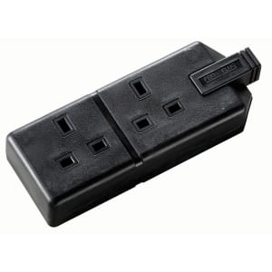 Masterplug 13A Twin Rewireable Trailing Socket - Black