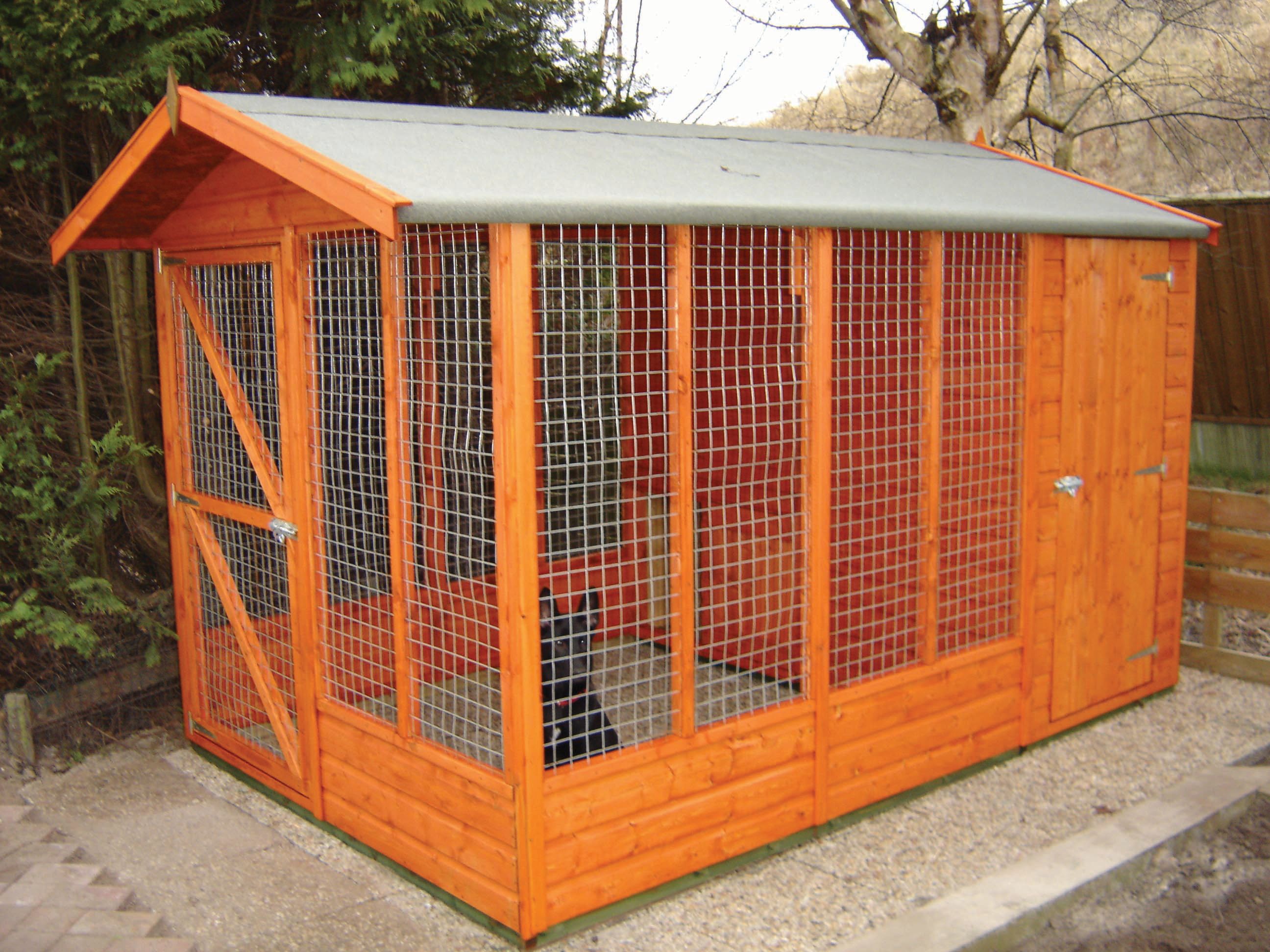 Image of Shire Timber Apex Dog Kennel & Sheltered Run Honey Brown - 7 x 13 ft