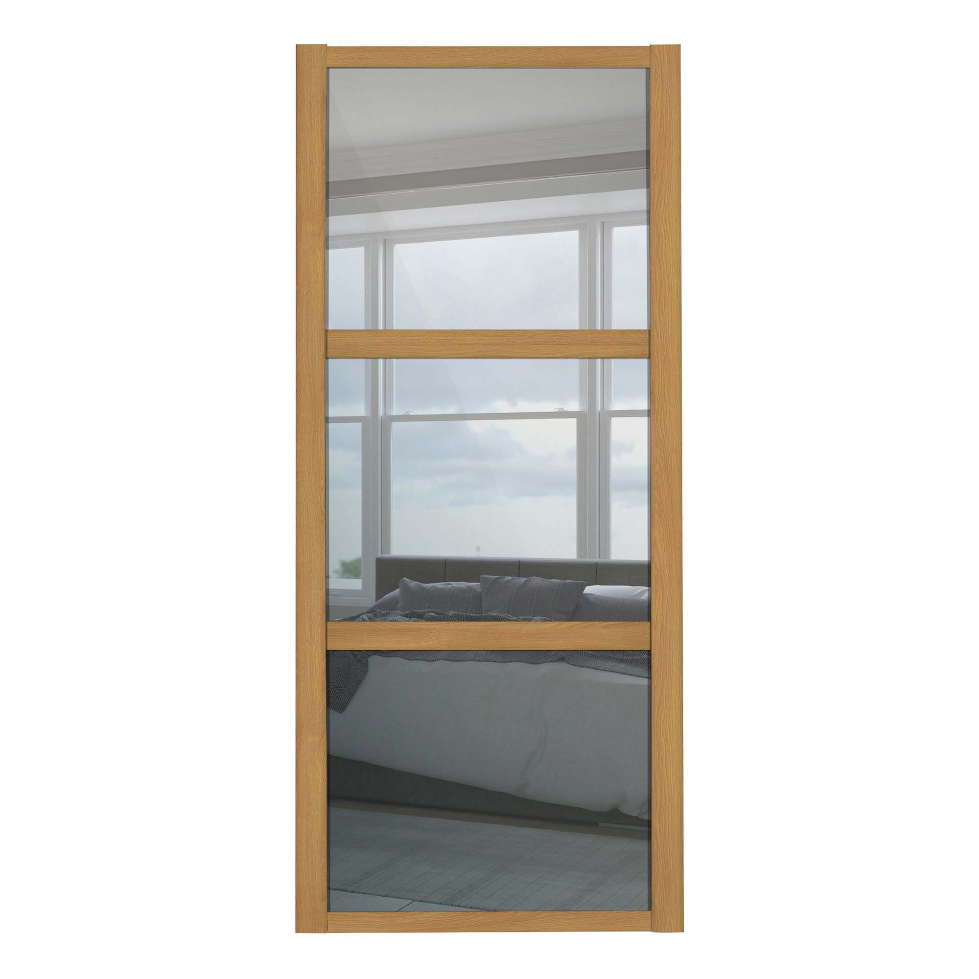 Spacepro Shaker 3 Panel Oak Frame Mirror Door