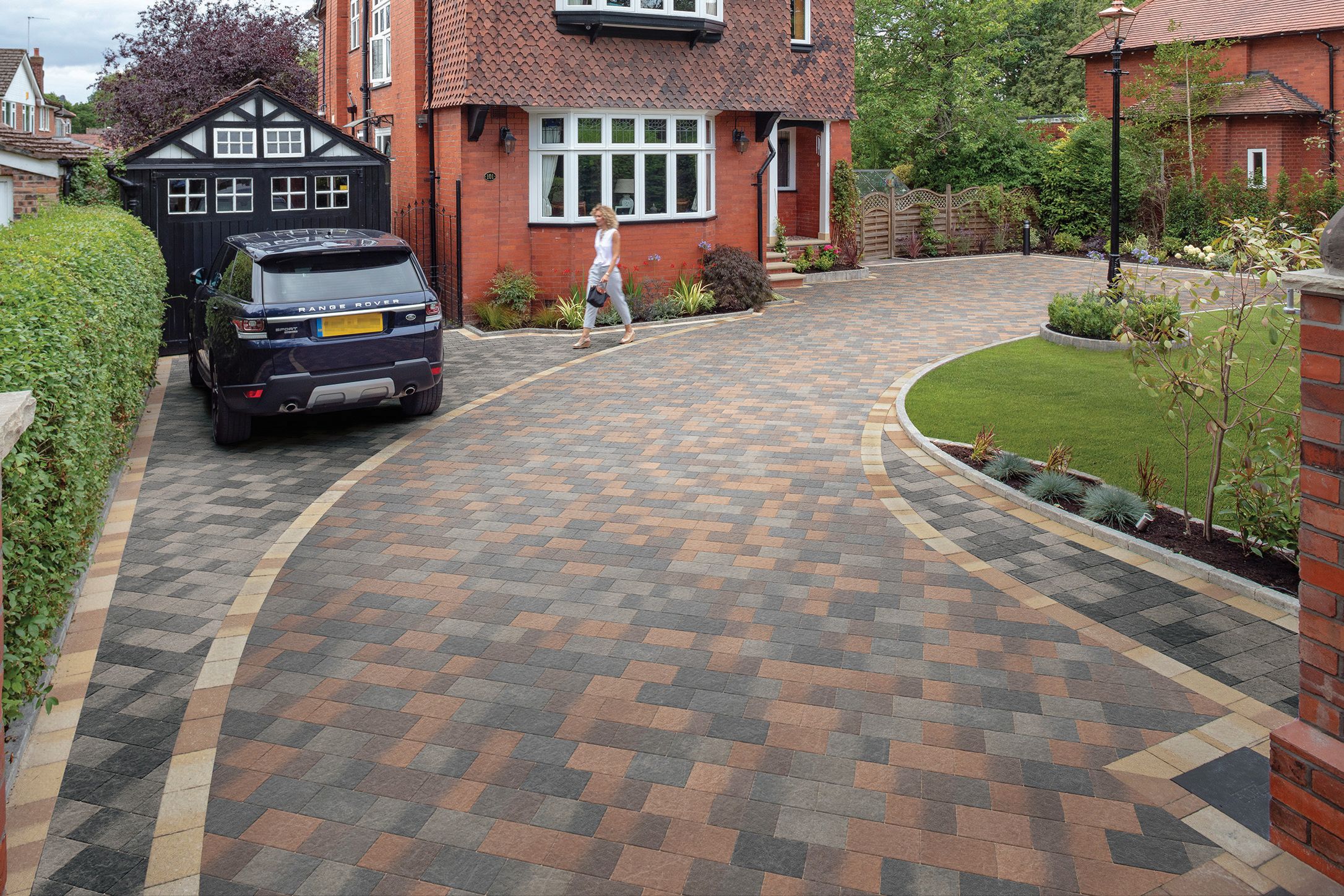 Image of Marshalls Drivesett Coppice Driveway Block Paving - Cedar Blend - 240 x 160 x 50mm Pack of 250