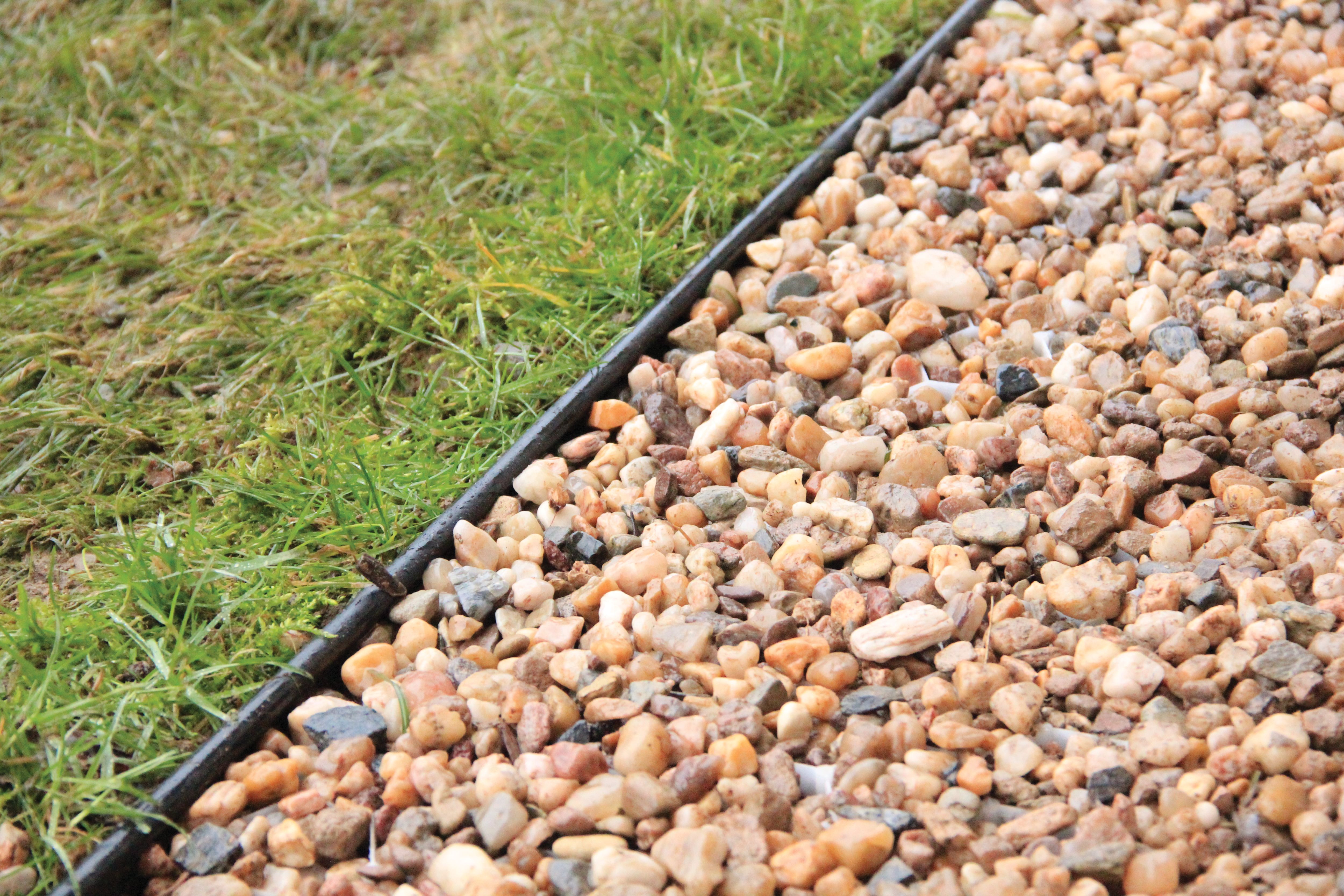 Image of Gravel & Paving Edging Black 10m