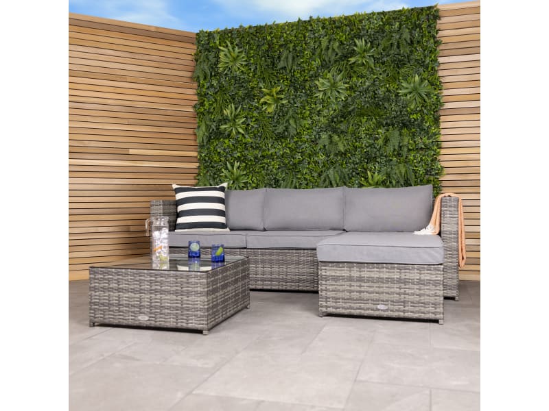 Outdoor landscaping clearance