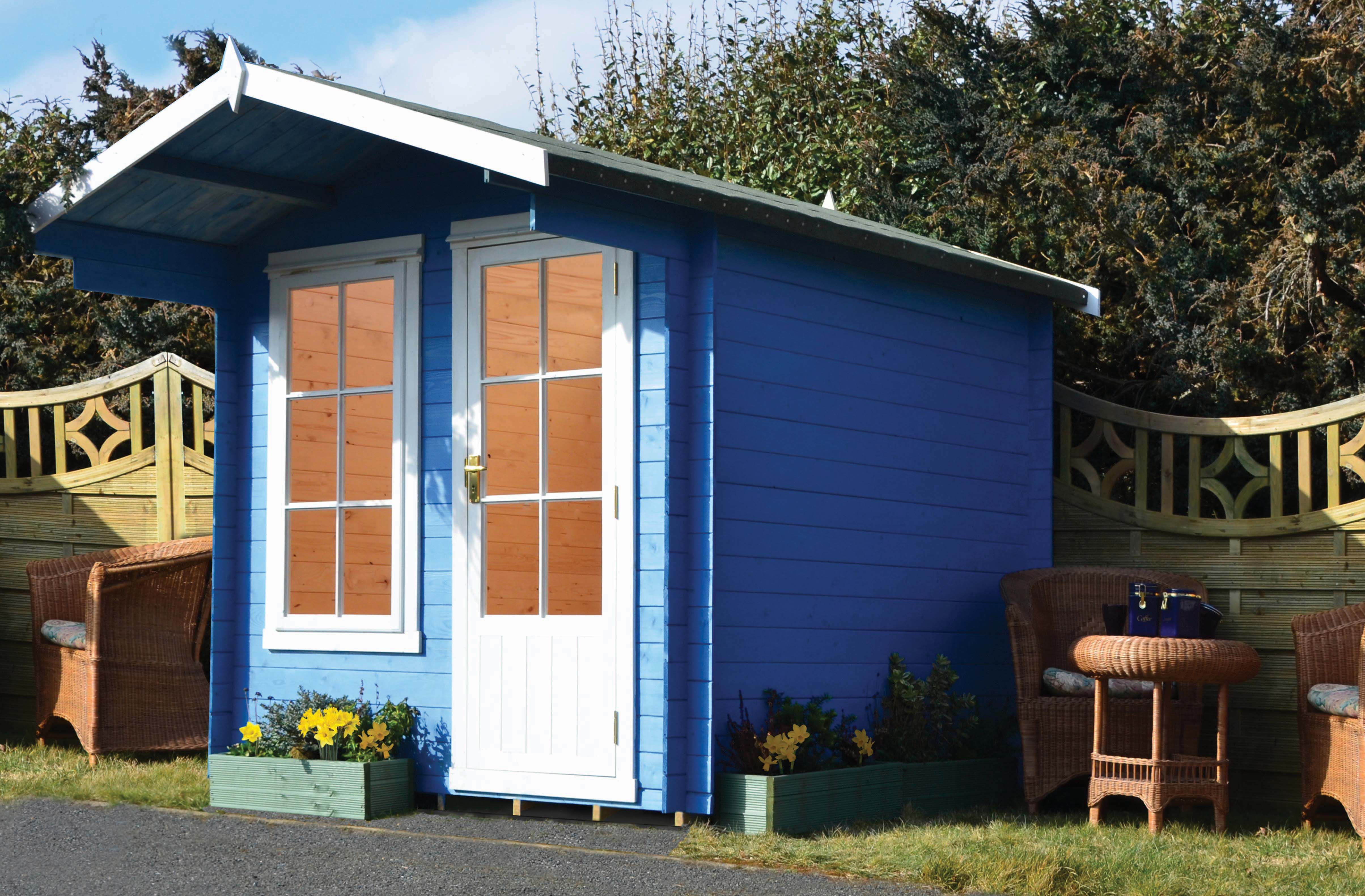 Shire Crinan 10 x 10ft Garden Log Cabin including Overhang with Assembly