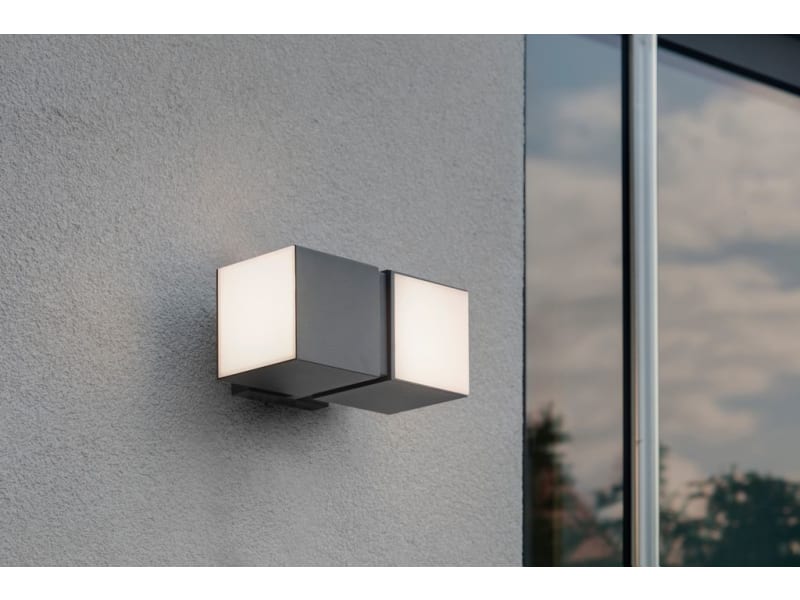 Outdoor Wall Lights