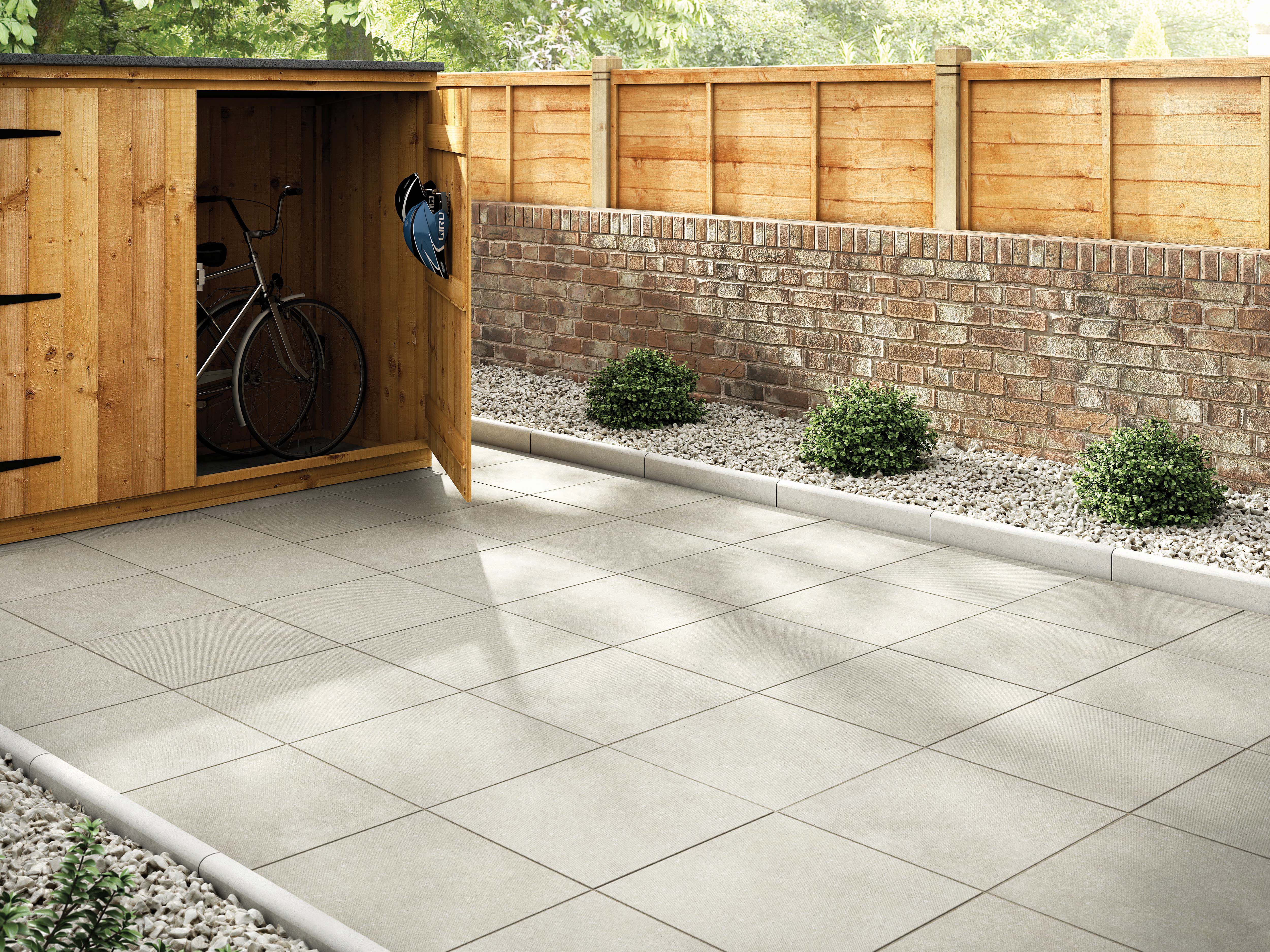 Marshalls Richmond Smooth Natural Paving Slab 450 x 450 x 32mm - Pack of 60