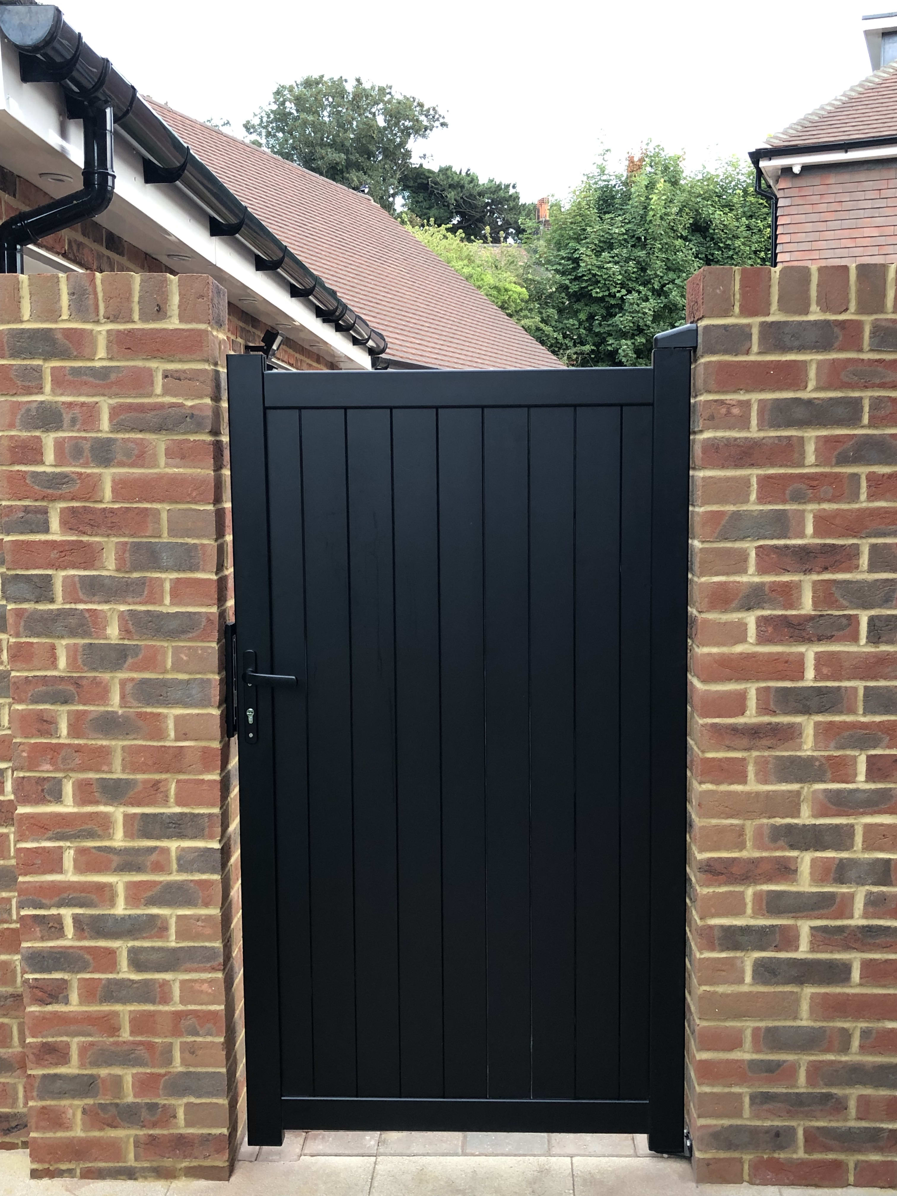 Readymade Black Aluminium Vertical Pedestrian Gate 900mm Width