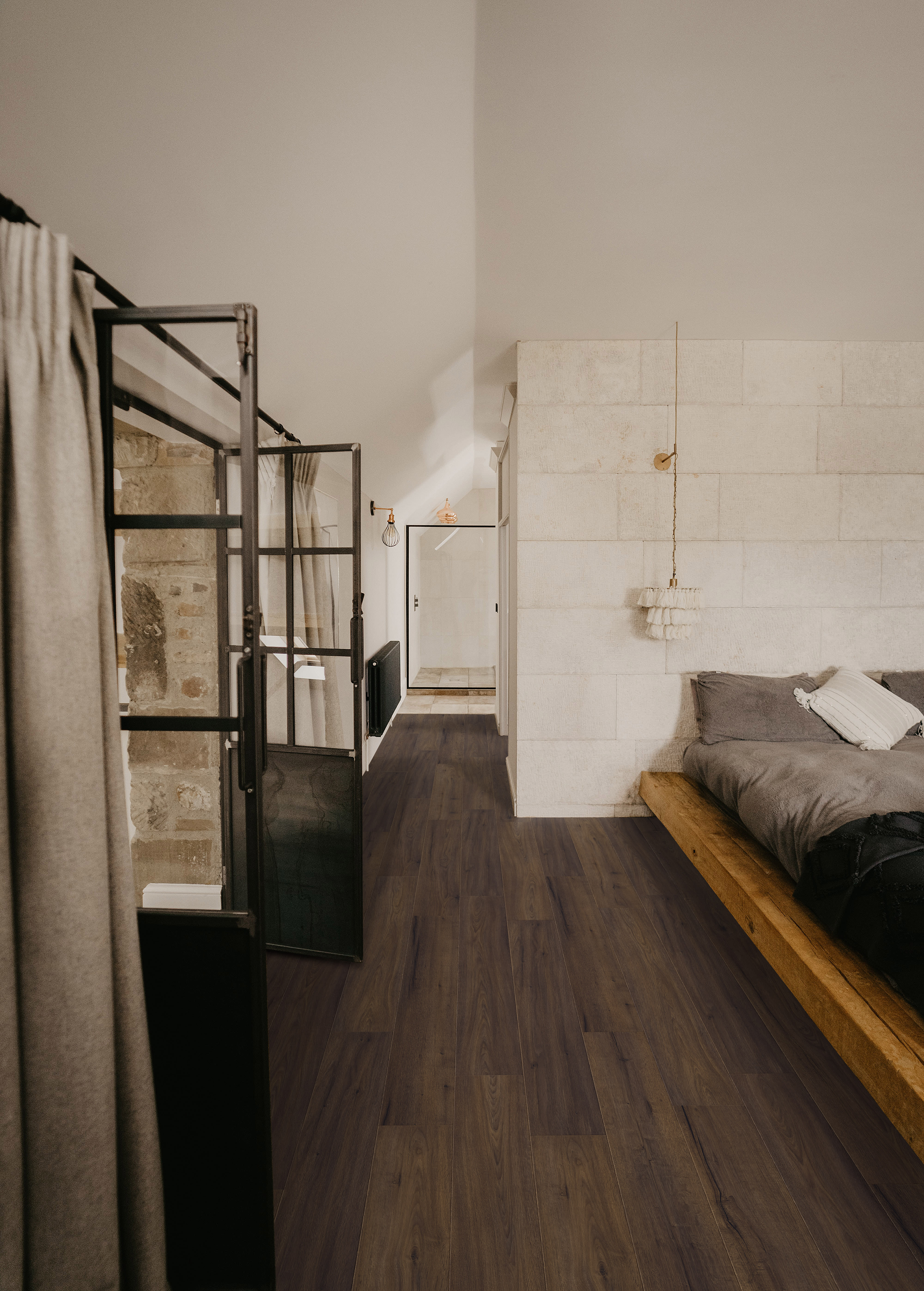 QuickStep Salto Titan Dark Brown Oak 12mm Water Resistant Laminate