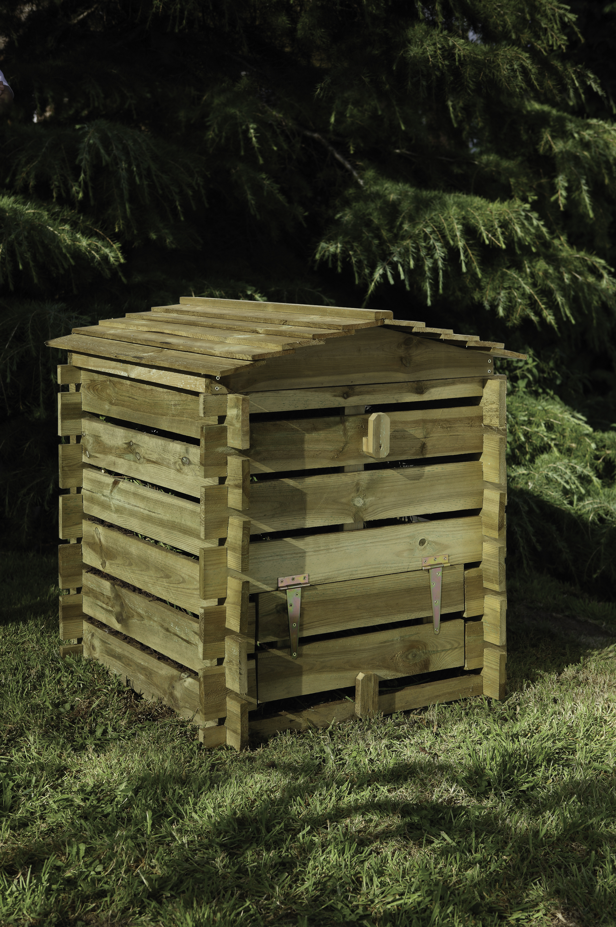 Image of Forest Garden Beehive Compost Bin - 855 x 752 x 740mm
