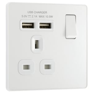 BG Evolve Pearlescent White Single Switched 13A Power Socket with 2 x USB (2.1A)