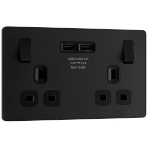 BG Evolve Matt Black Double Switched 13A Power Socket & 2 x USB (3.1A)