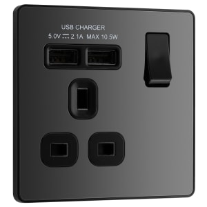 BG Evolve Black Chrome Single Switched 13A Power Socket with 2 x USB (2.1A)