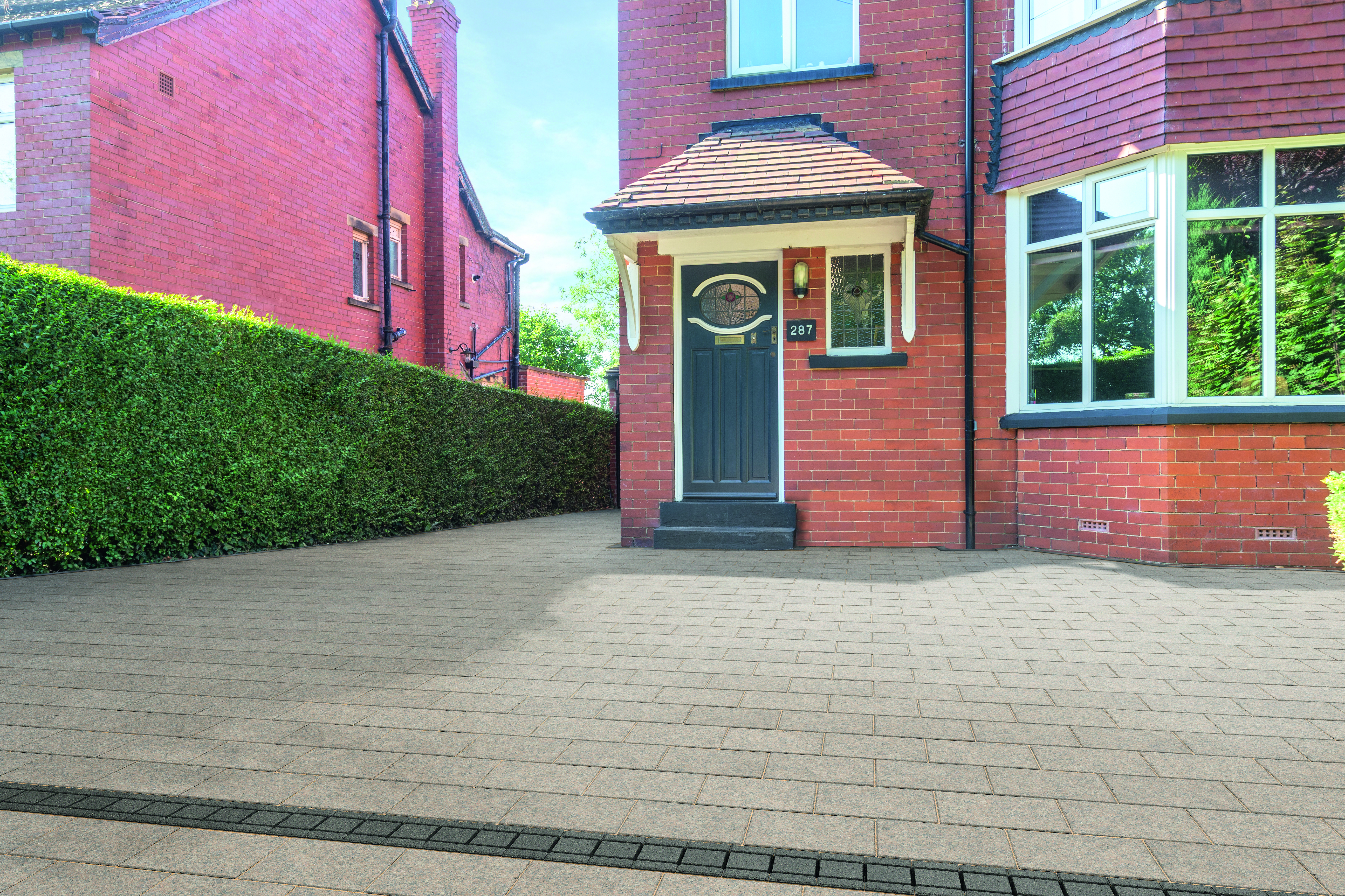 Image of Marshalls Lunar Rosa Driveway Block Paving - 300 x 200 x 50mm - Pack of 192