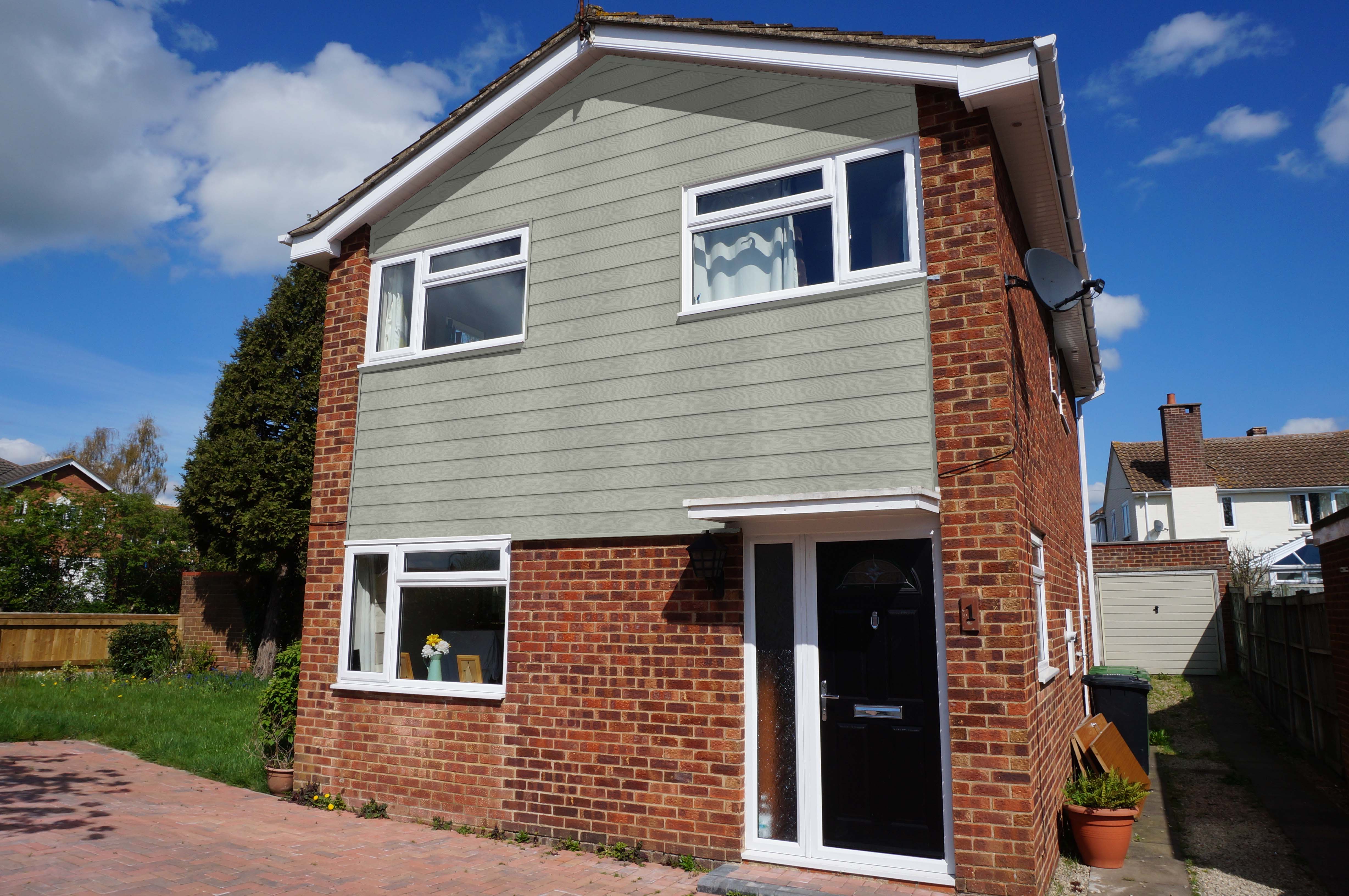 Freefoam Faza Clic & Fix Misty Grey PVC External Cladding - 17 x 203 x 2400mm