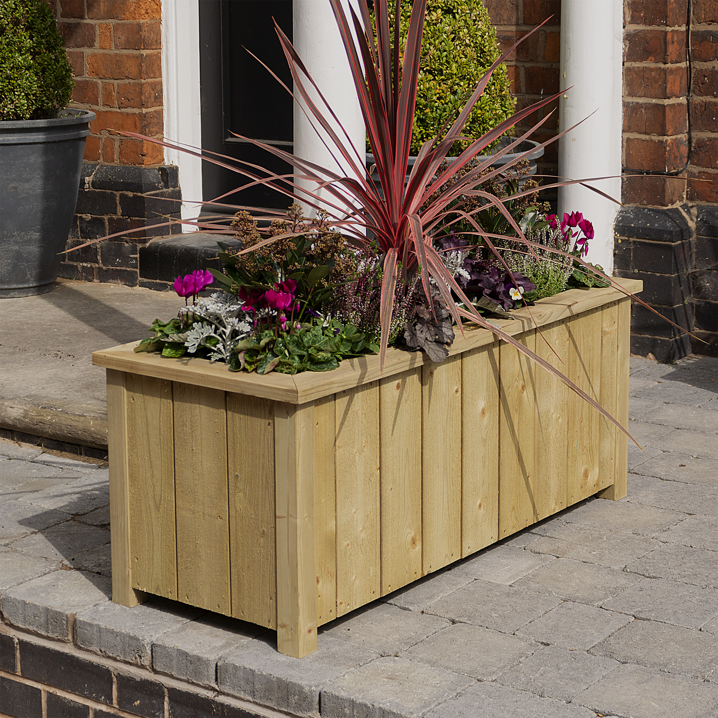 Rowlinson Heritage Rectangular Planter - 100cm