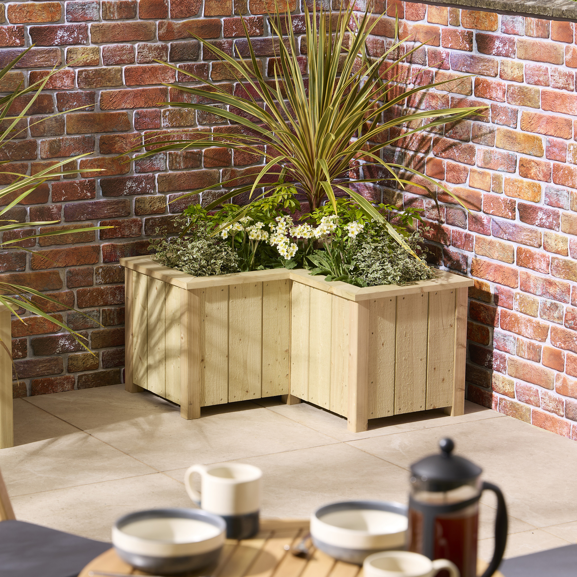 Rowlinson Signature Heritage Corner Planter