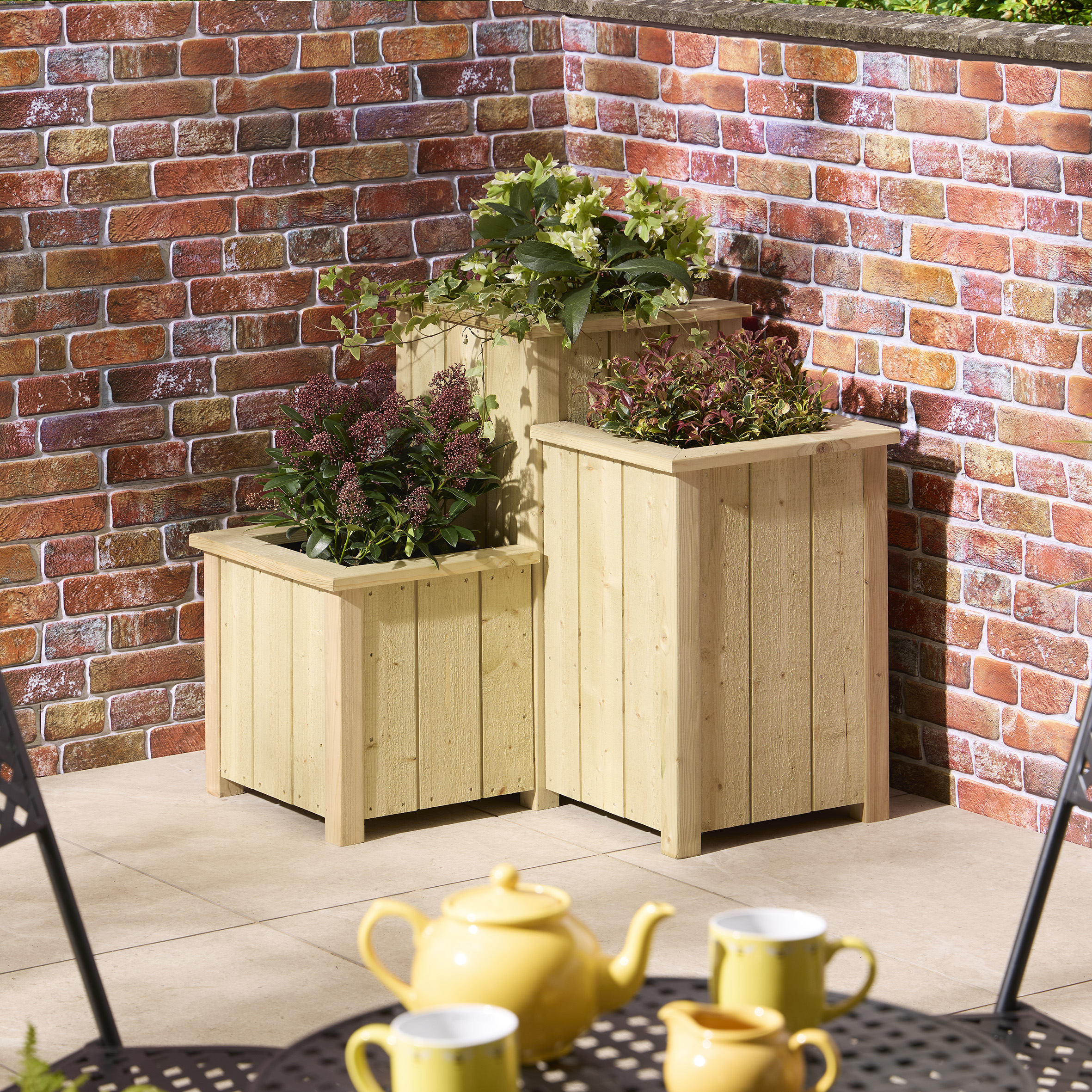 Rowlinson Signature Heritage 3 Tier Corner Planter