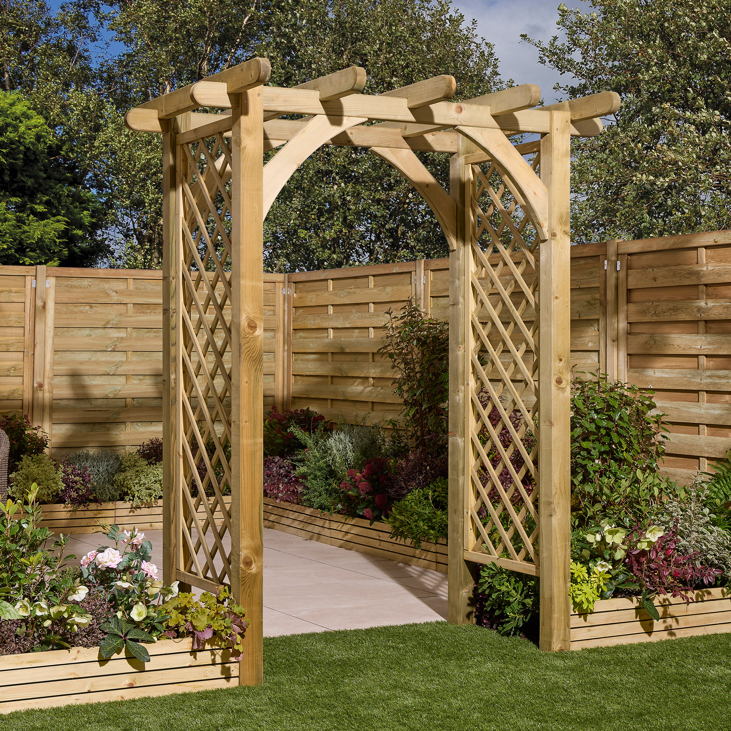 Rowlinson Cheltenham Arch - 2250 x 1790mm