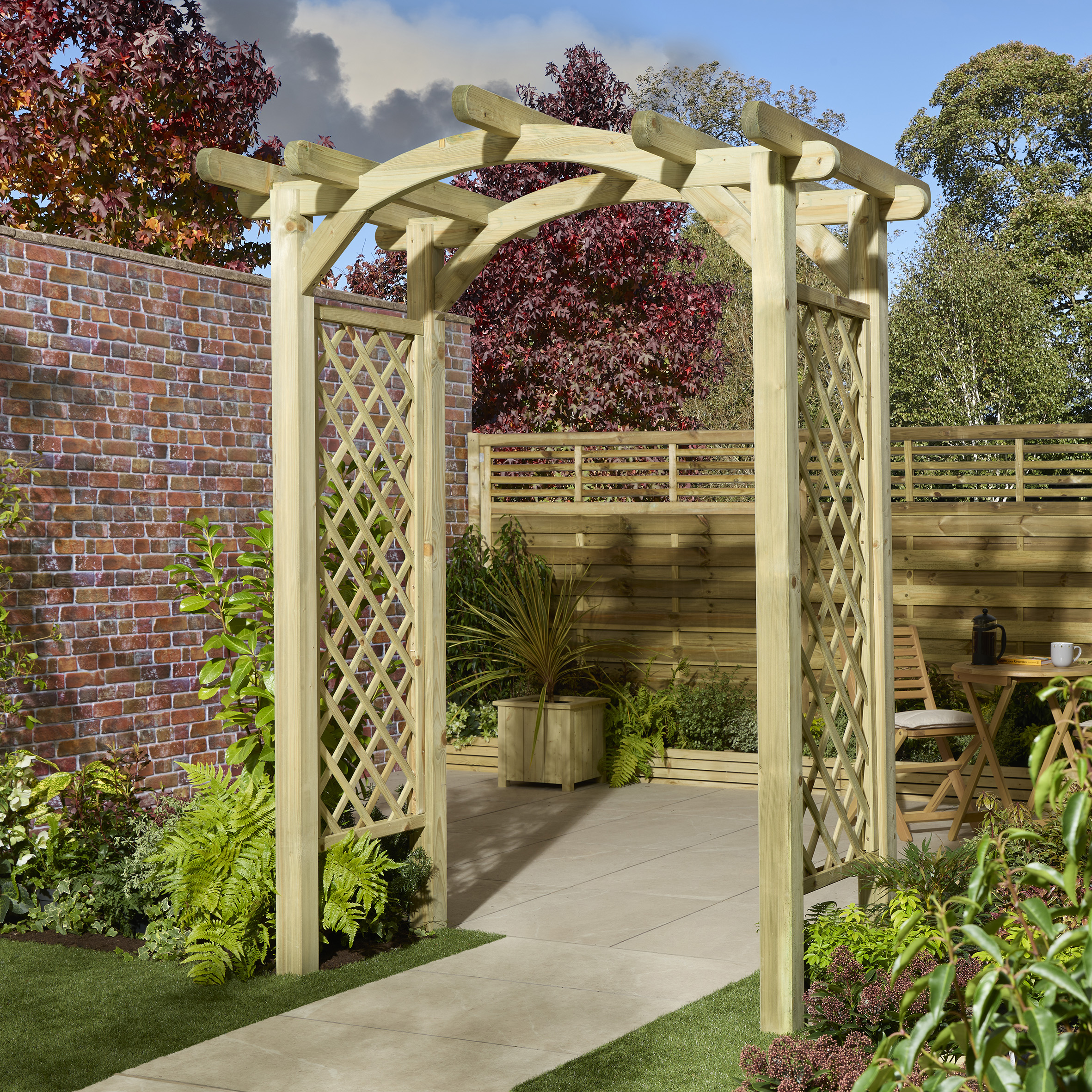 Rowlinson Gloucester Arch - 2385 x 1790mm